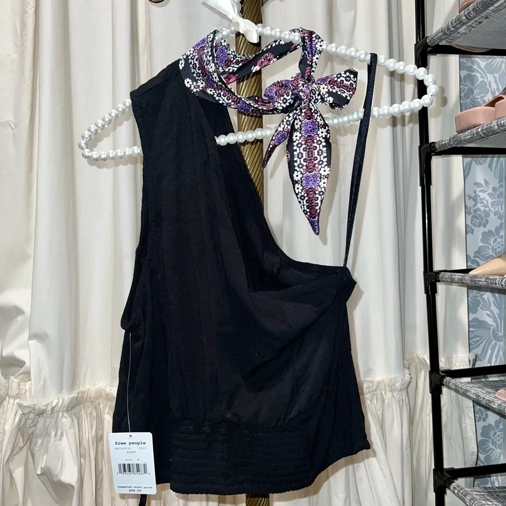 FREE PEOPLE TOP - Picture 1 of 2